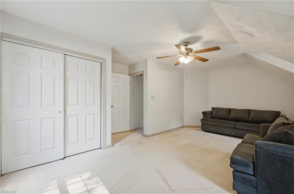 2202 Buckingham Green Newport News VA 23602