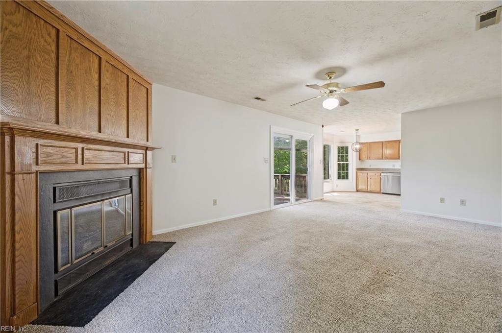 2202 Buckingham Green Newport News VA 23602