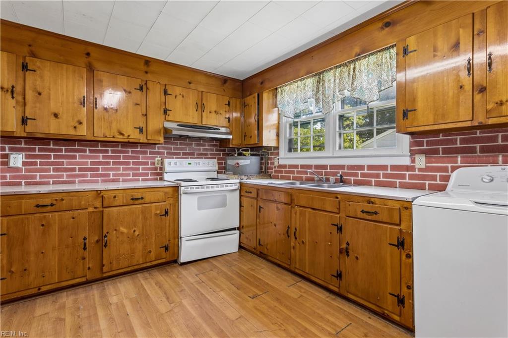 610 Morris Drive Newport News VA 23605