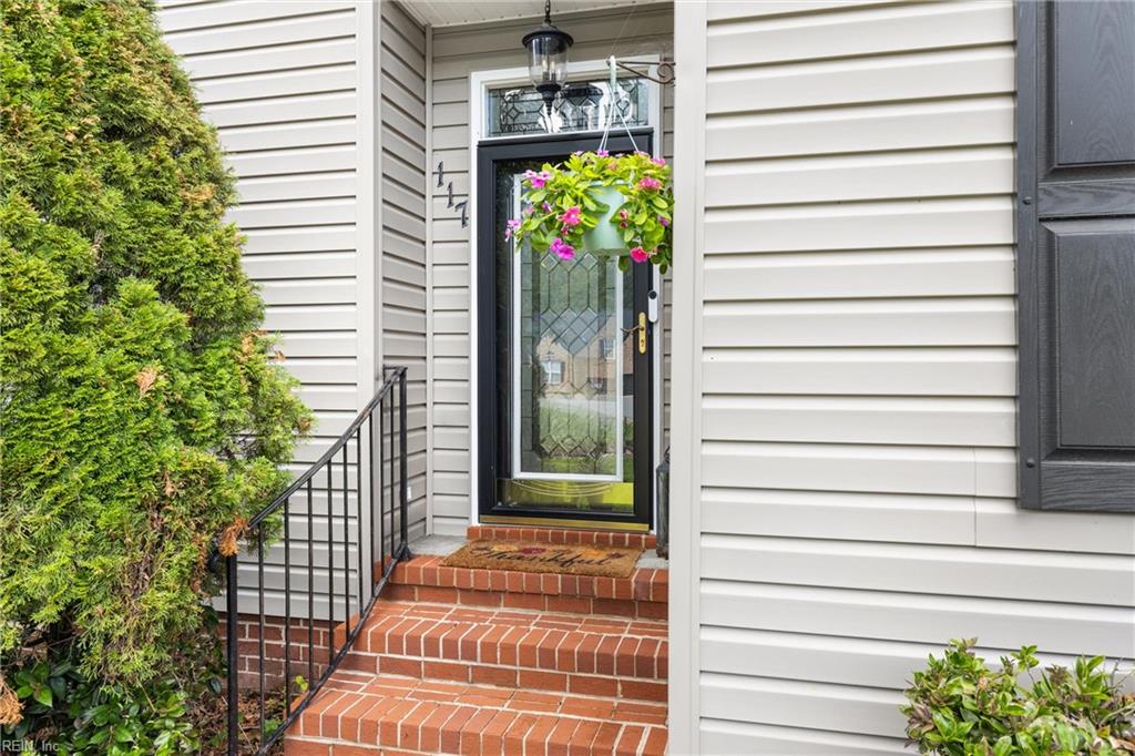117 Lake Pointe Drive Newport News VA 23603