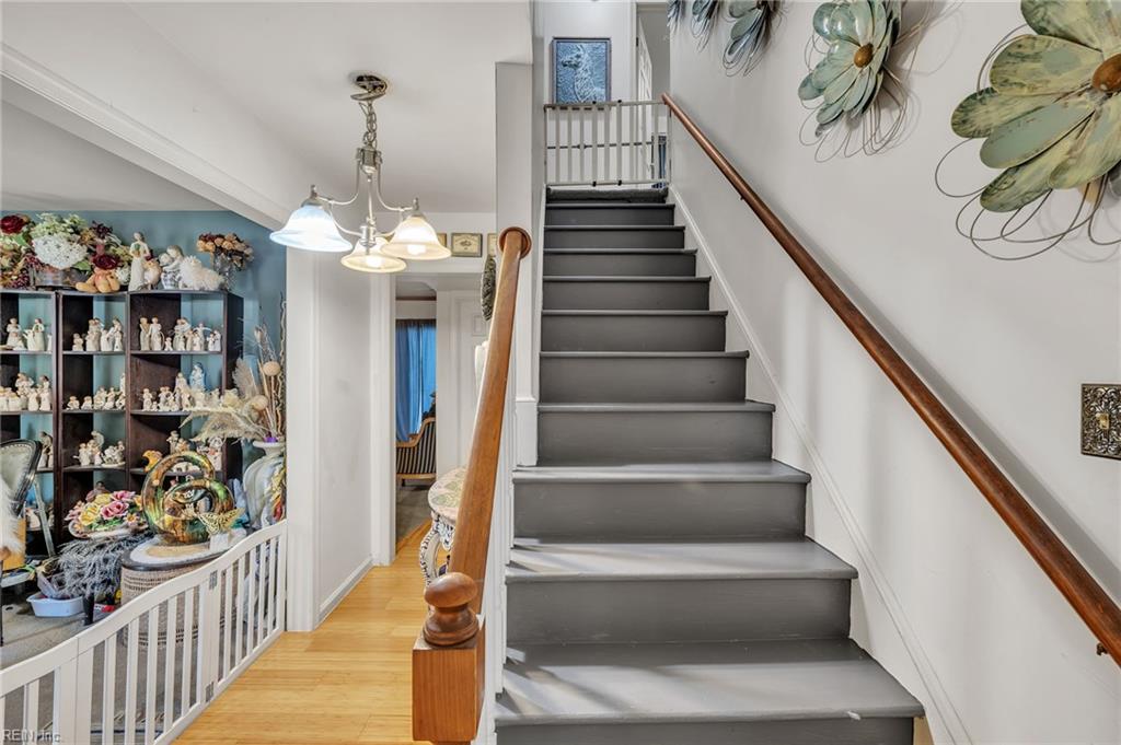 6 Polly Court Newport News VA 23602