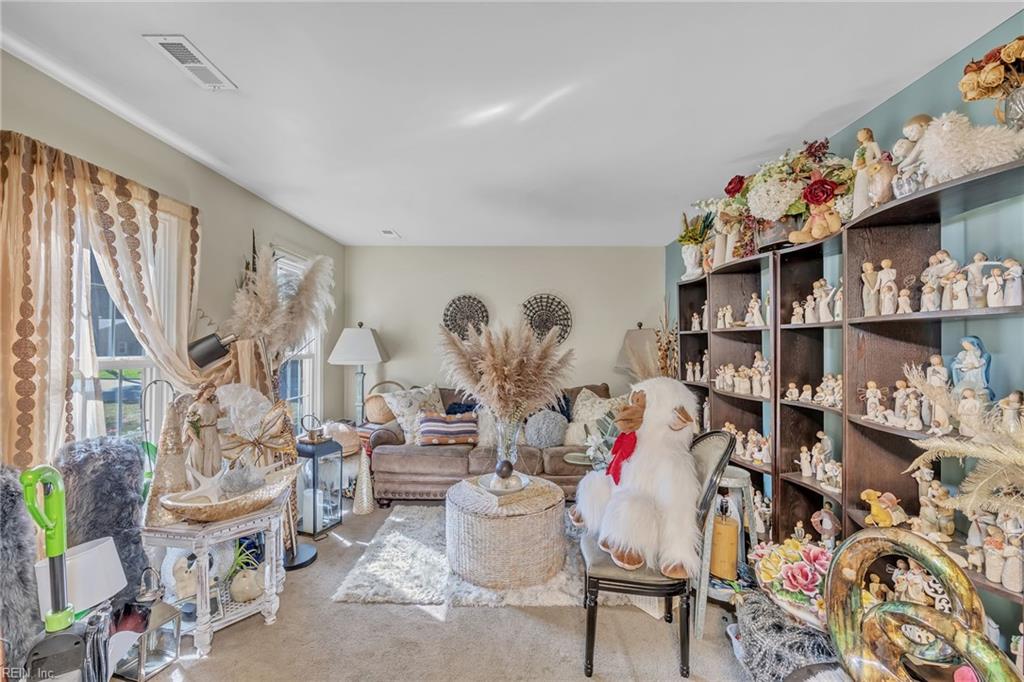 6 Polly Court Newport News VA 23602