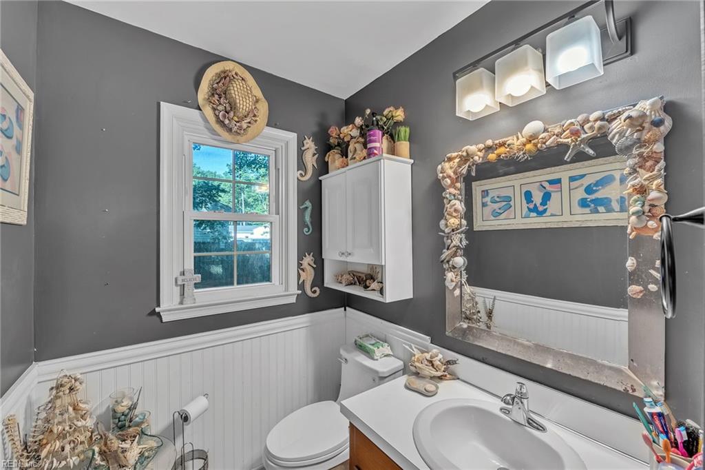 6 Polly Court Newport News VA 23602