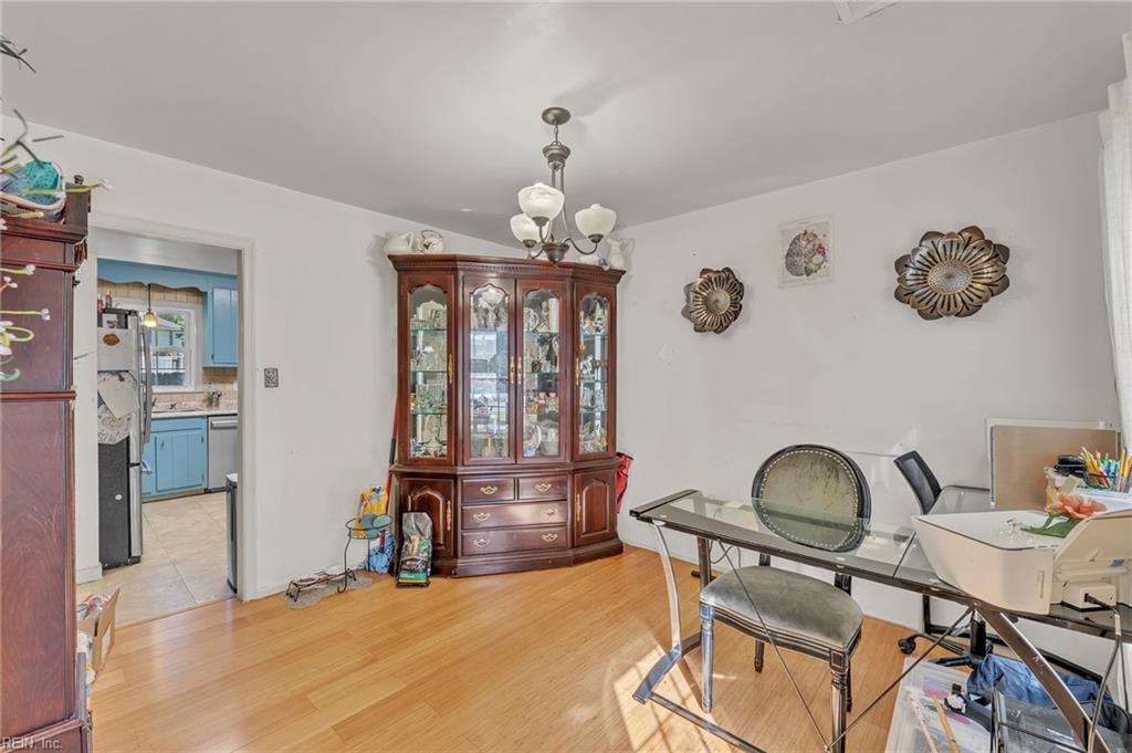 6 Polly Court Newport News VA 23602