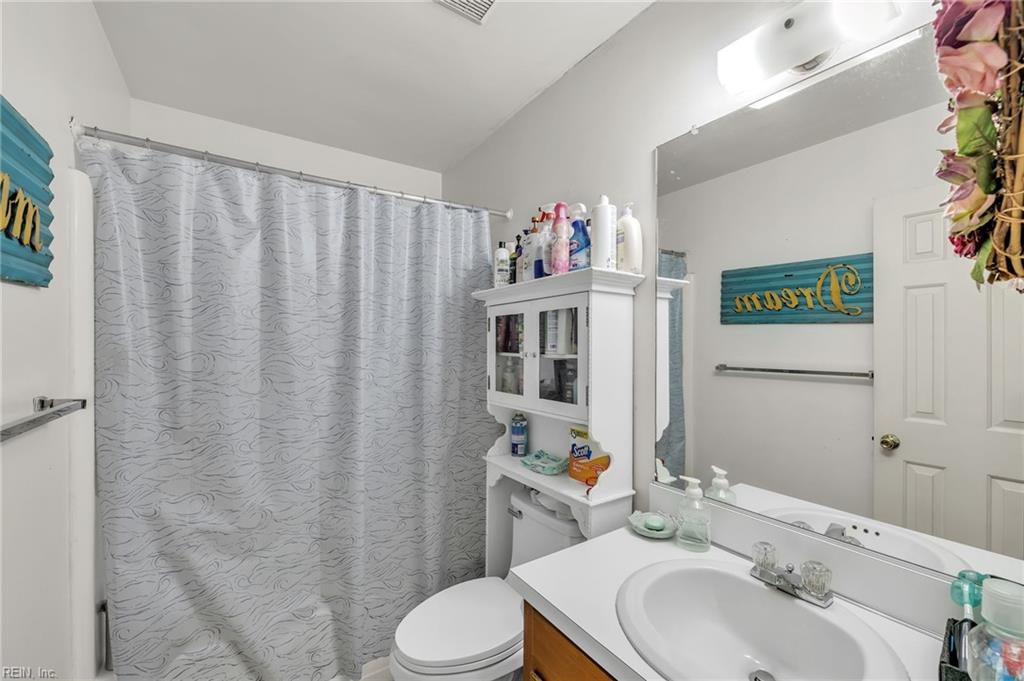 6 Polly Court Newport News VA 23602