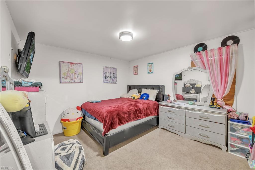 6 Polly Court Newport News VA 23602