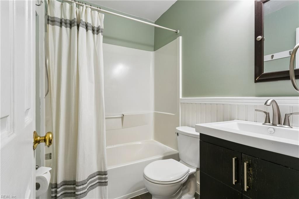11 Miller Road Newport News VA 23602