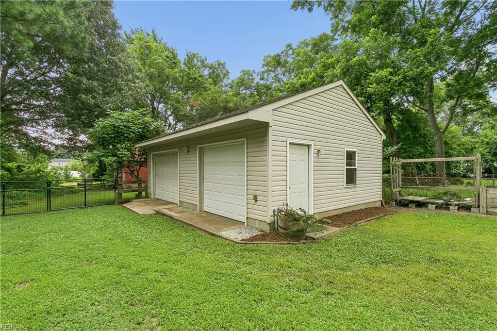 11 Miller Road Newport News VA 23602