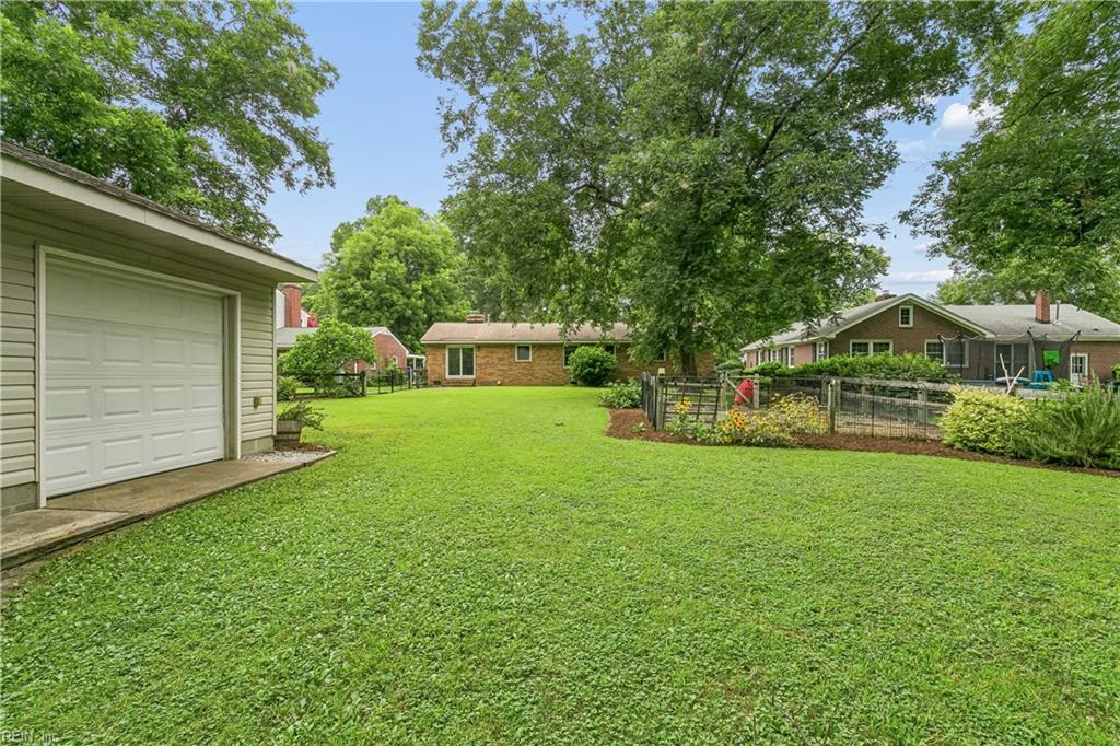 11 Miller Road Newport News VA 23602