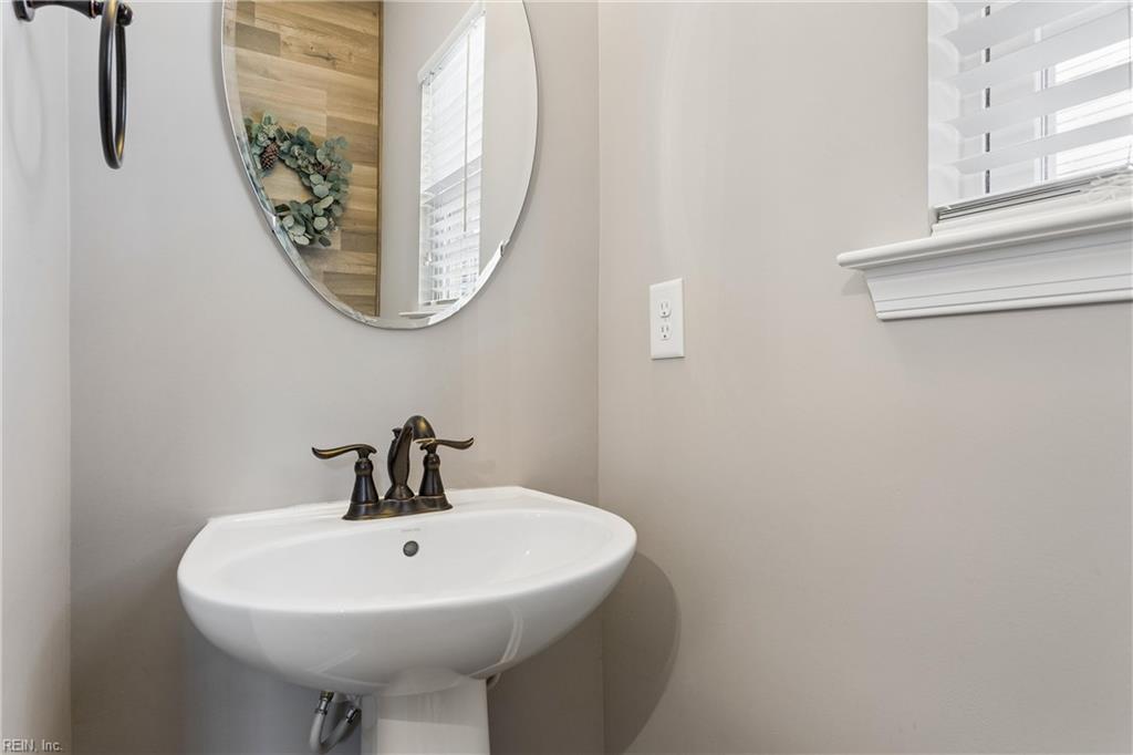 214 Bethune Drive Williamsburg VA 23185