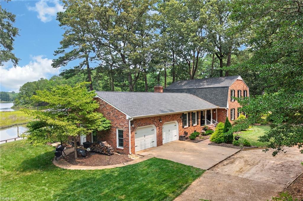 114 Bonito Drive Yorktown VA 23692
