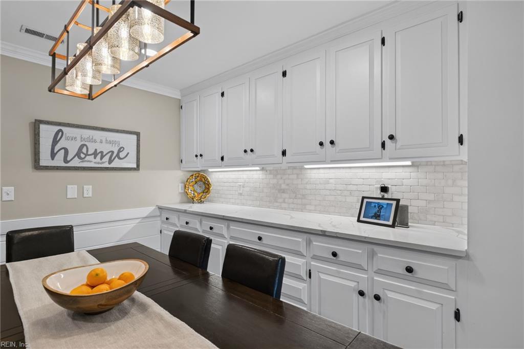 114 Bonito Drive Yorktown VA 23692