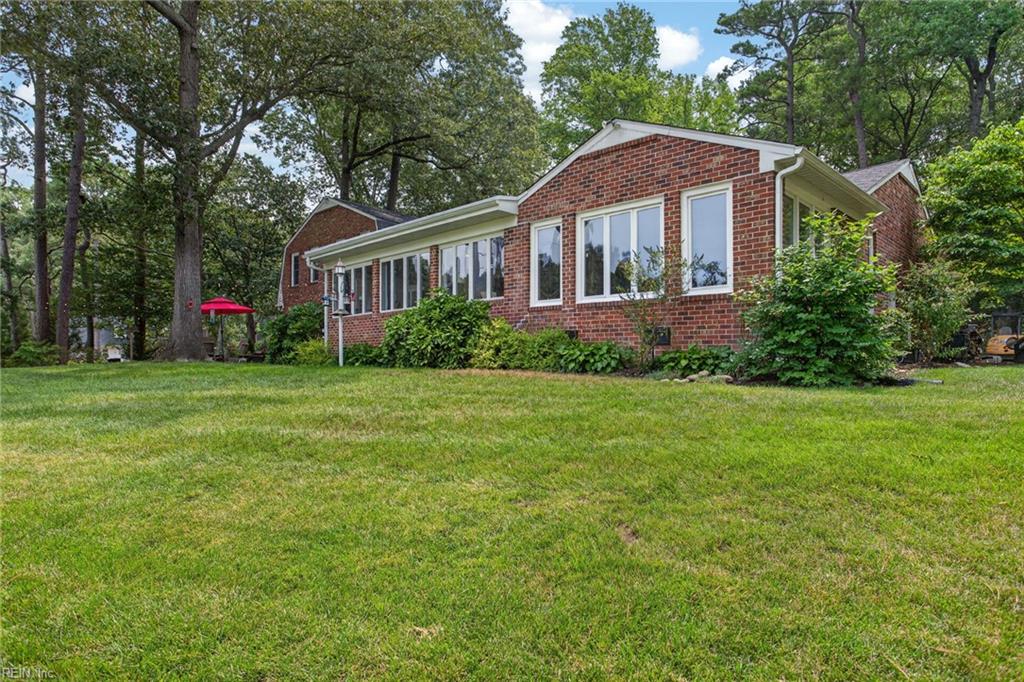 114 Bonito Drive Yorktown VA 23692