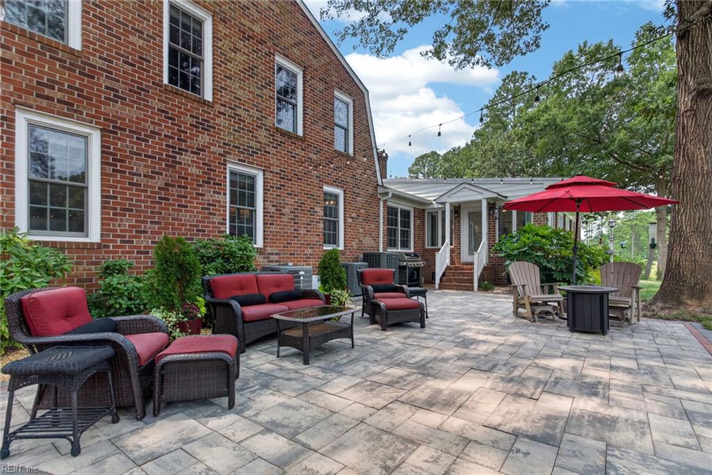 114 Bonito Drive Yorktown VA 23692