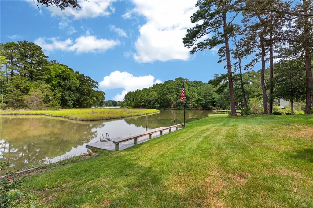 114 Bonito Drive Yorktown VA 23692