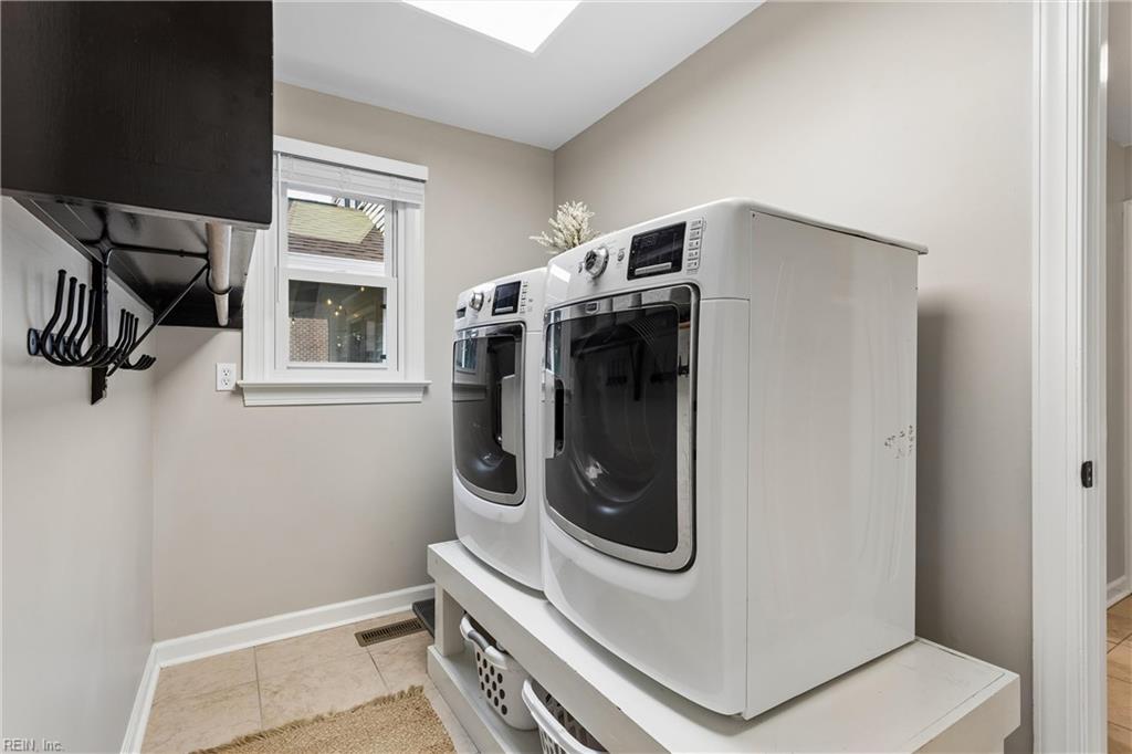 124 Camelot Crescent Yorktown VA 23693