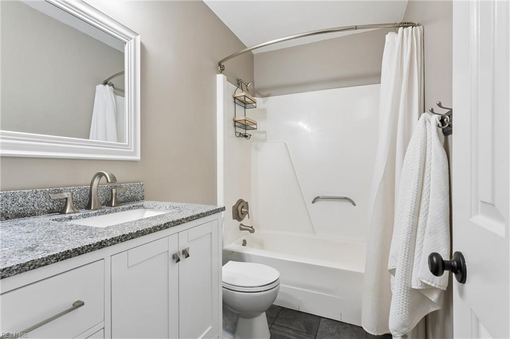 124 Camelot Crescent Yorktown VA 23693