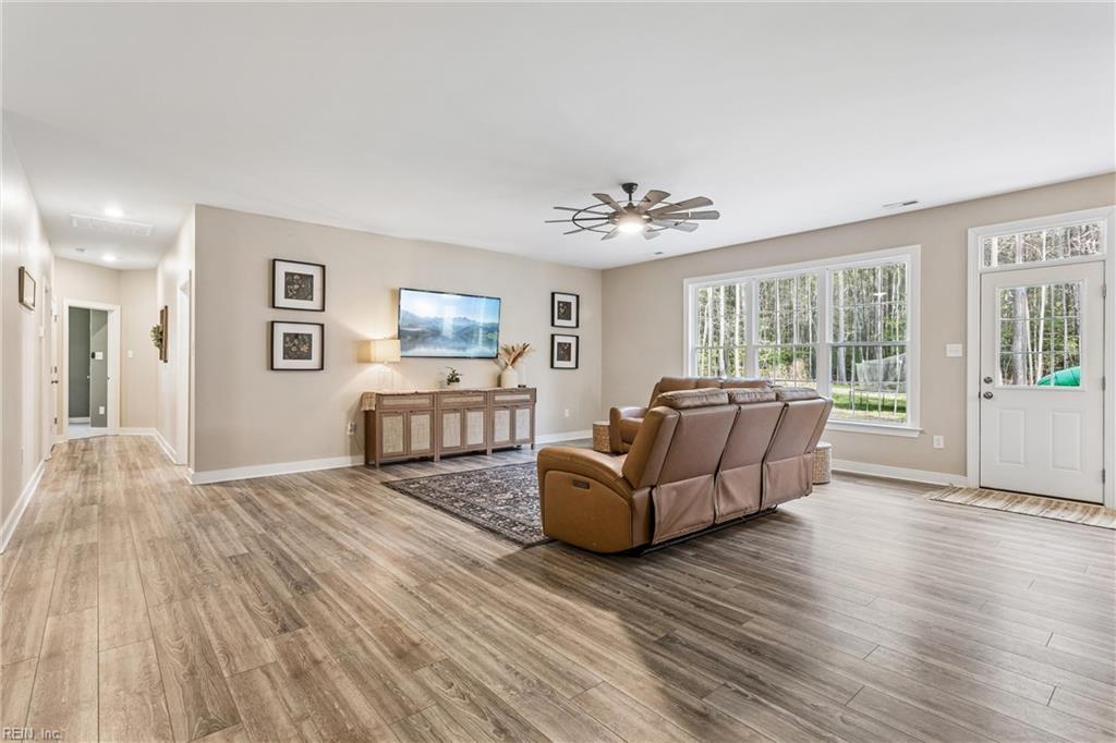 5903 Homeplace Lane Gloucester VA 23061