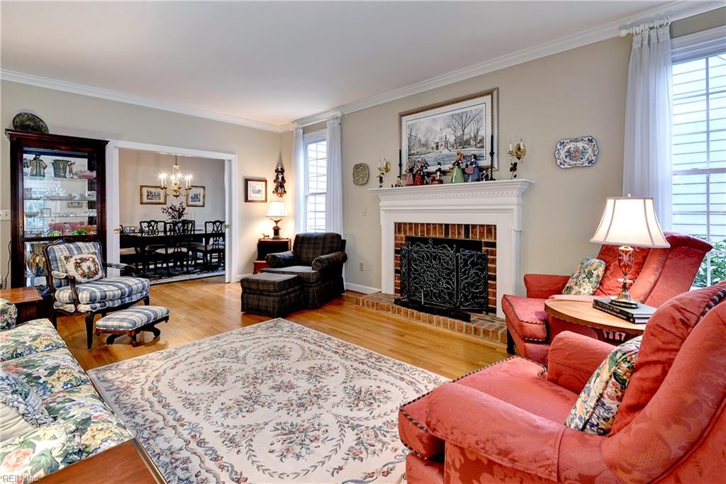 166 Highland Williamsburg VA 23188