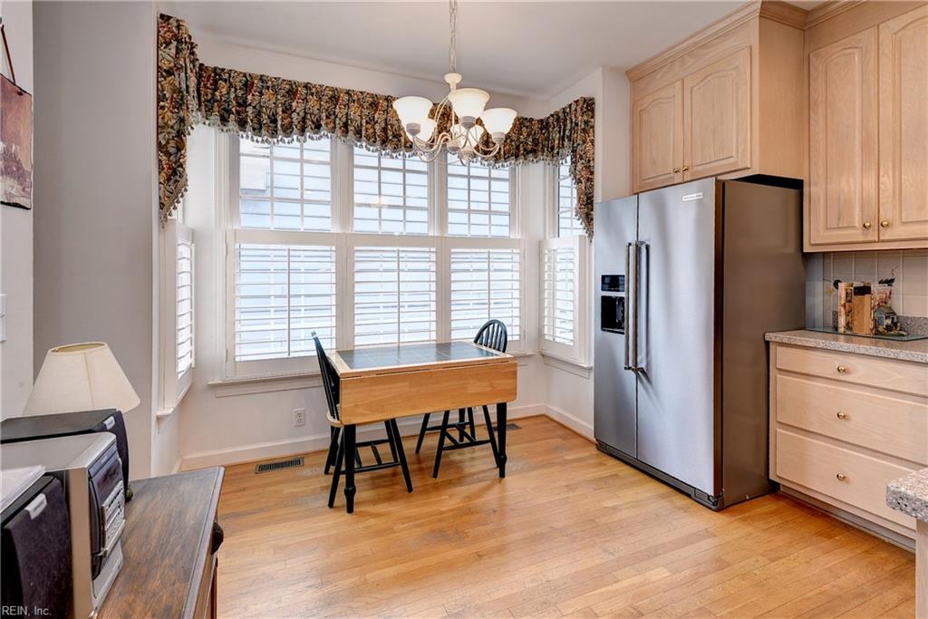 166 Highland Williamsburg VA 23188