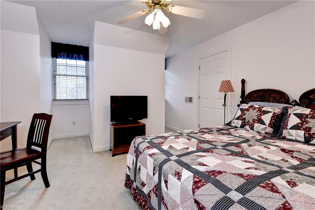 166 Highland Williamsburg VA 23188