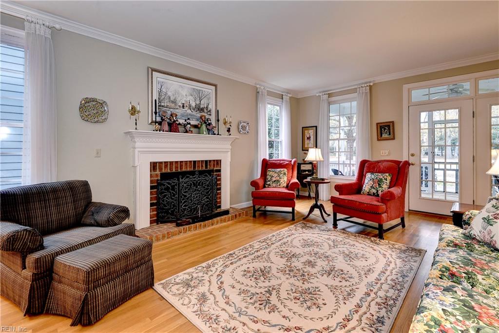 166 Highland Williamsburg VA 23188