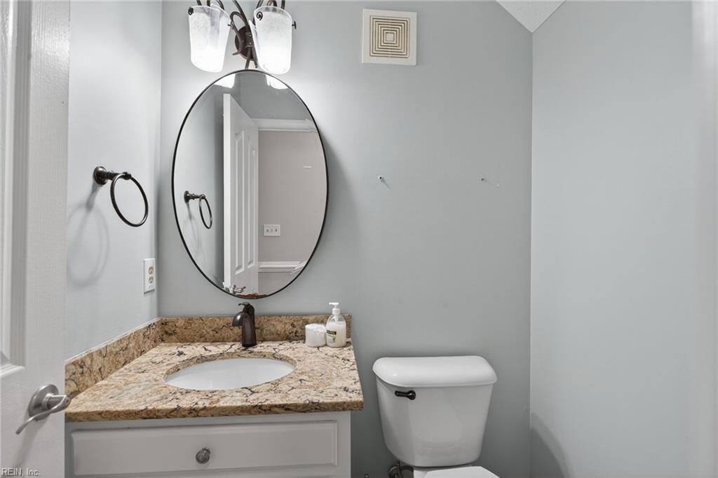 203 Water Fowl Drive Yorktown VA 23692