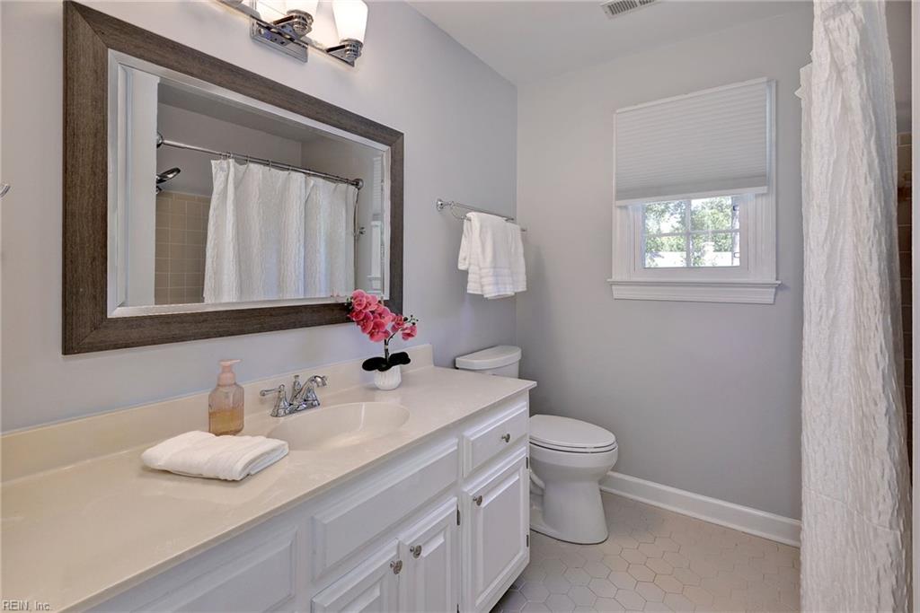 115 Worplesdon Williamsburg VA 23188
