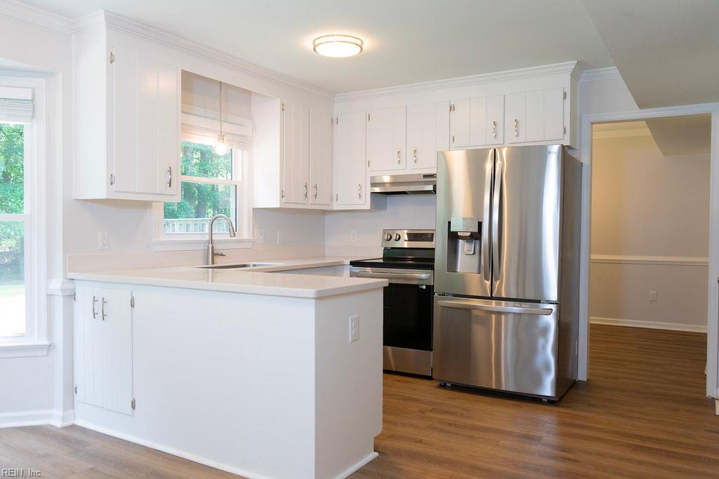 934 Lowry Place Newport News VA 23608