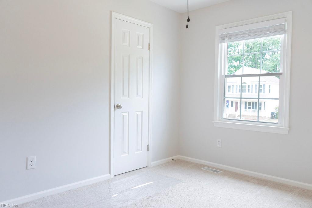 934 Lowry Place Newport News VA 23608