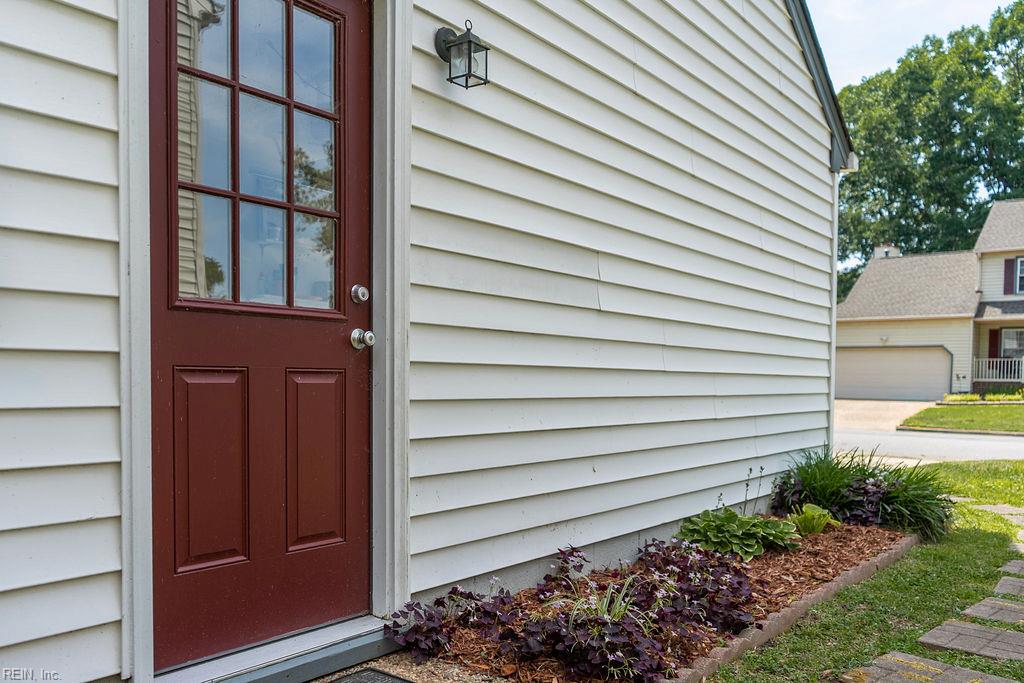 934 Lowry Place Newport News VA 23608