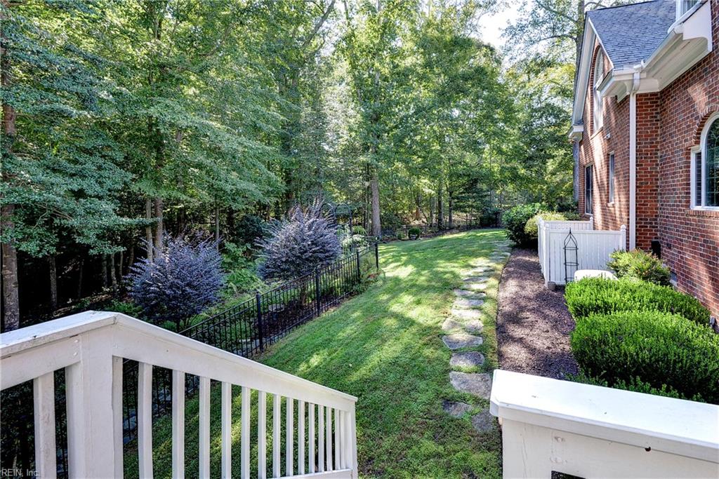 216 Holly Hills Drive Williamsburg VA 23185