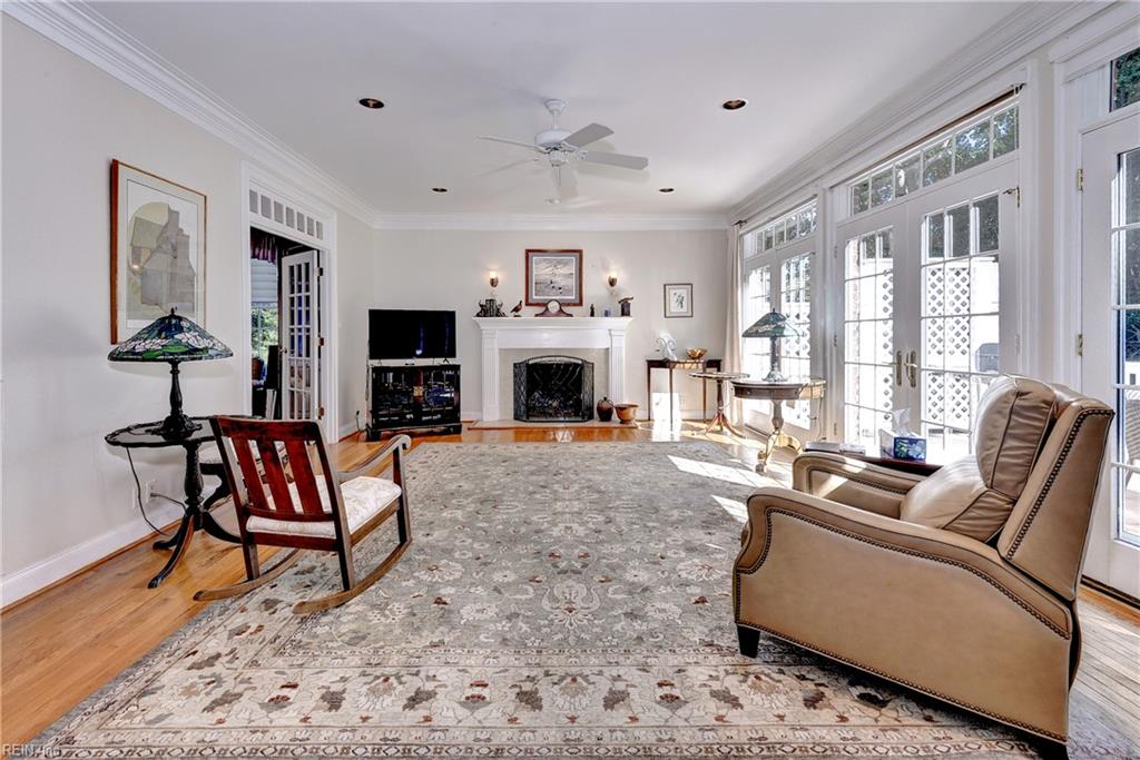 216 Holly Hills Drive Williamsburg VA 23185