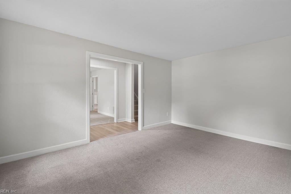 112 W Rexford Drive Newport News VA 23608