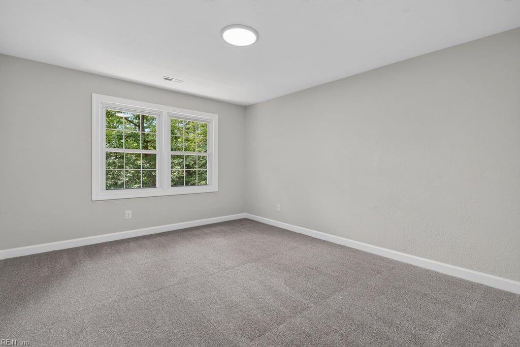 112 W Rexford Drive Newport News VA 23608