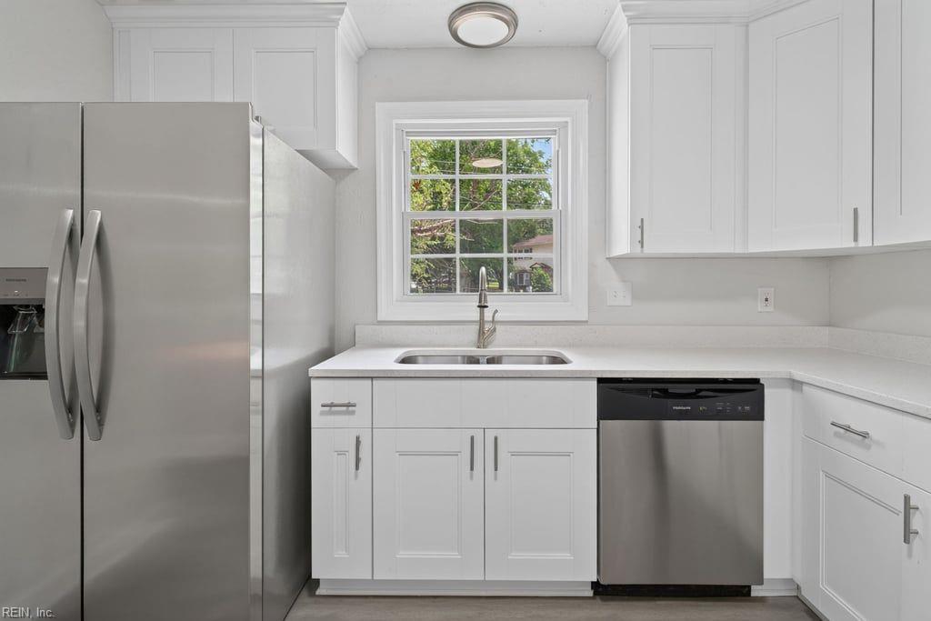 112 W Rexford Drive Newport News VA 23608