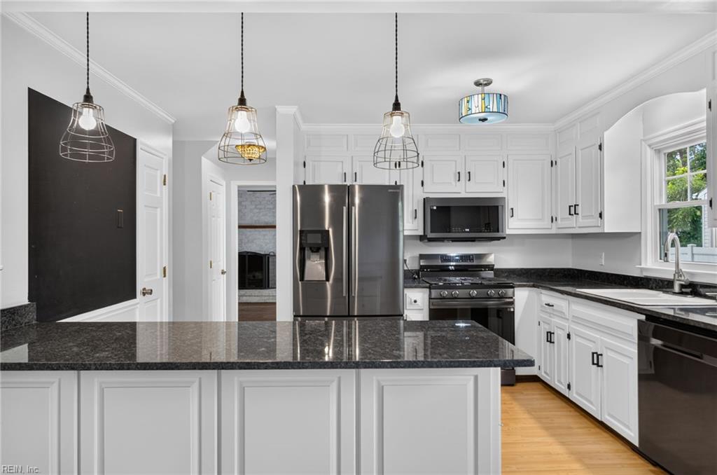 90 Orchard Circle Newport News VA 23602