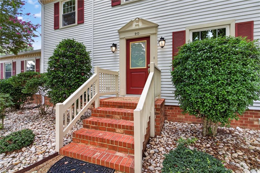90 Orchard Circle Newport News VA 23602