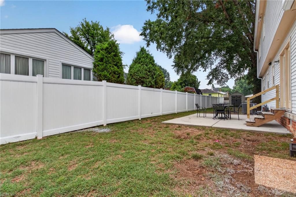 90 Orchard Circle Newport News VA 23602