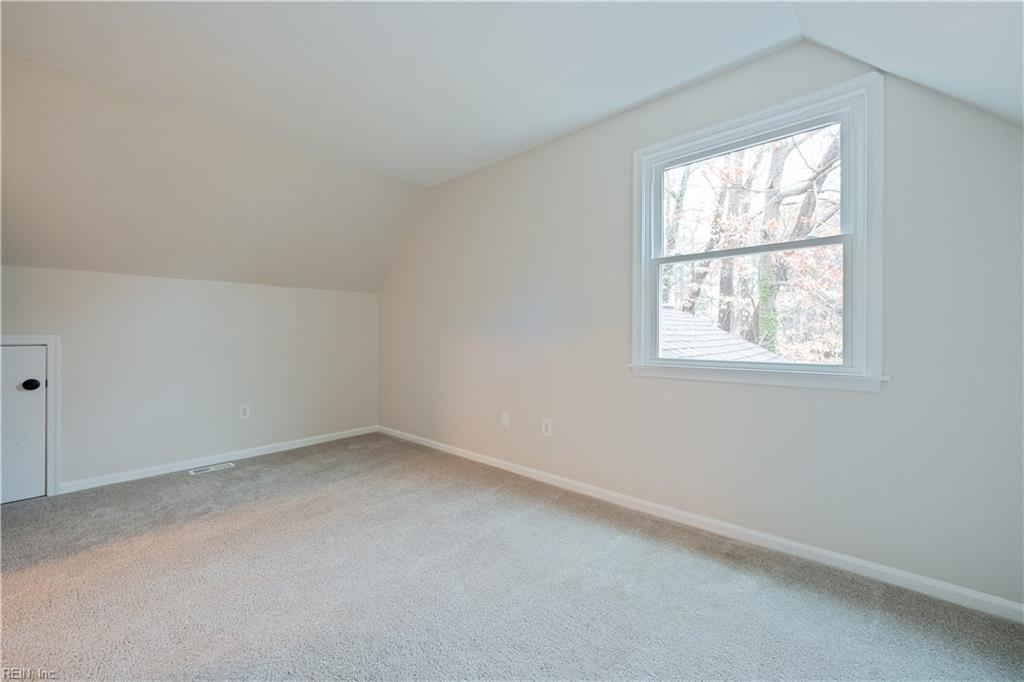171 King Richard Place Newport News VA 23602