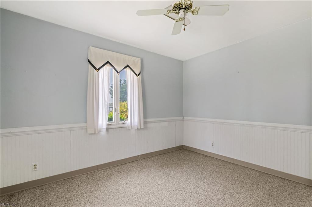 12017 Roane Avenue Gloucester VA 23061
