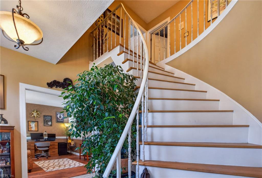 508 Birkdale Court Yorktown VA 23693