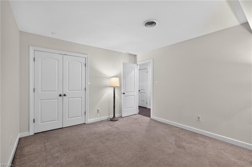 204 Graves Circle Newport News VA 23602