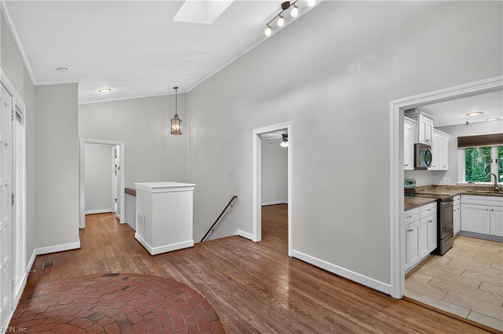 204 Graves Circle Newport News VA 23602