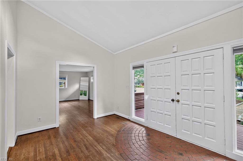 204 Graves Circle Newport News VA 23602