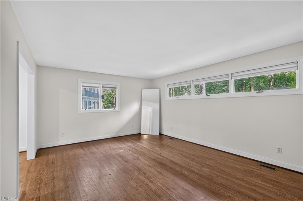 204 Graves Circle Newport News VA 23602