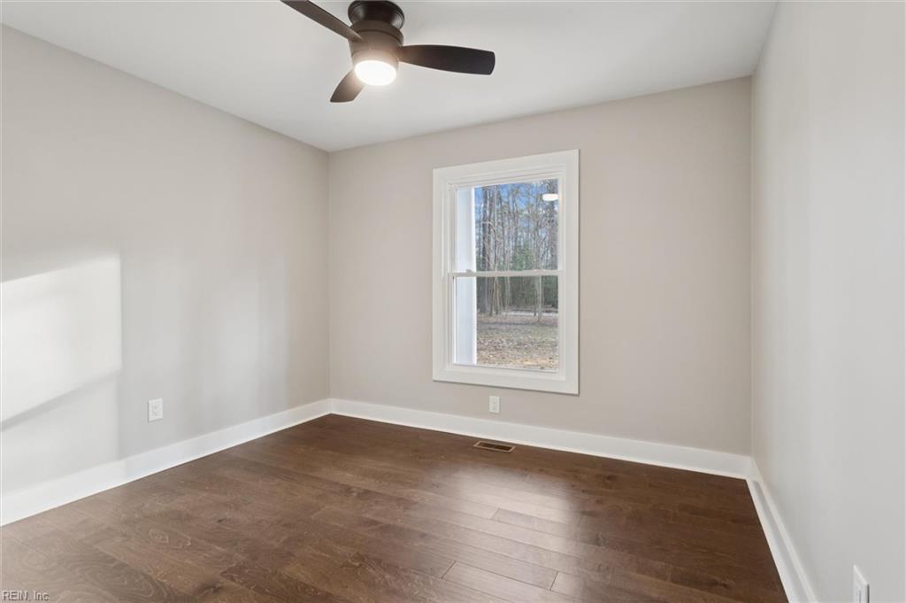 204 Weston Road Yorktown VA 23692