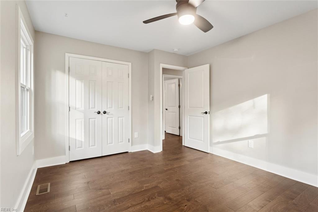 204 Weston Road Yorktown VA 23692