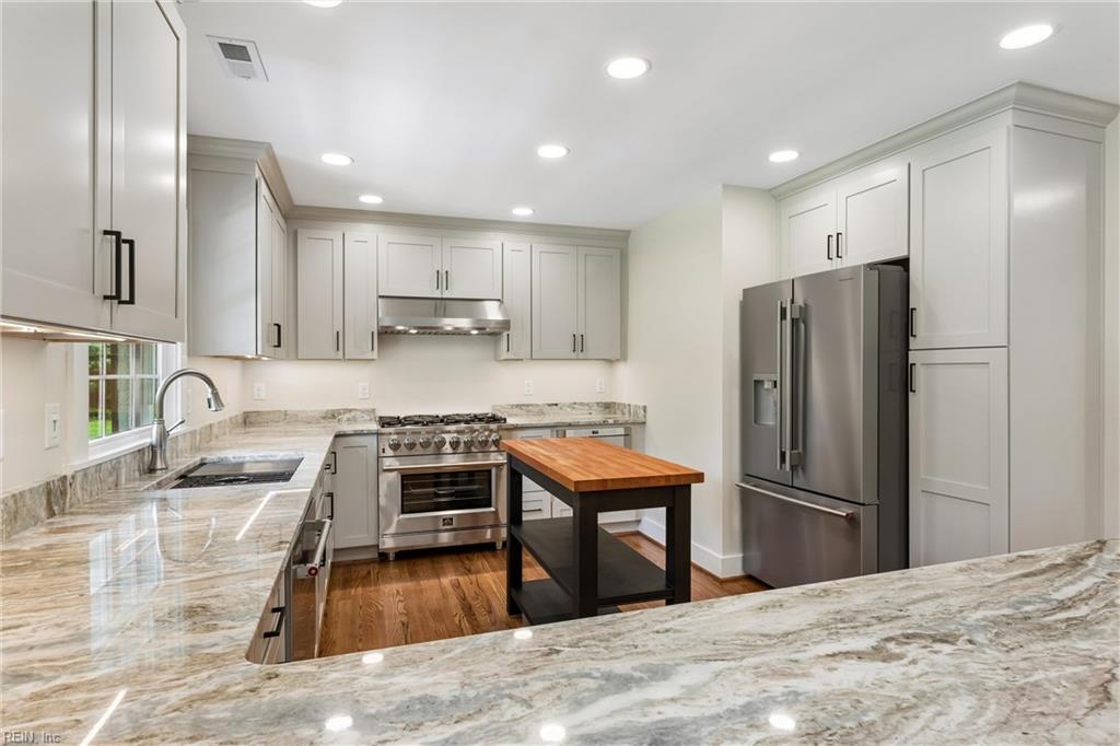 6295 Ark Road Gloucester VA 23061