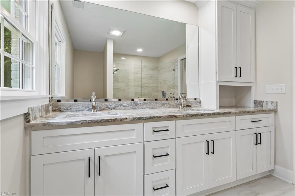 6295 Ark Road Gloucester VA 23061